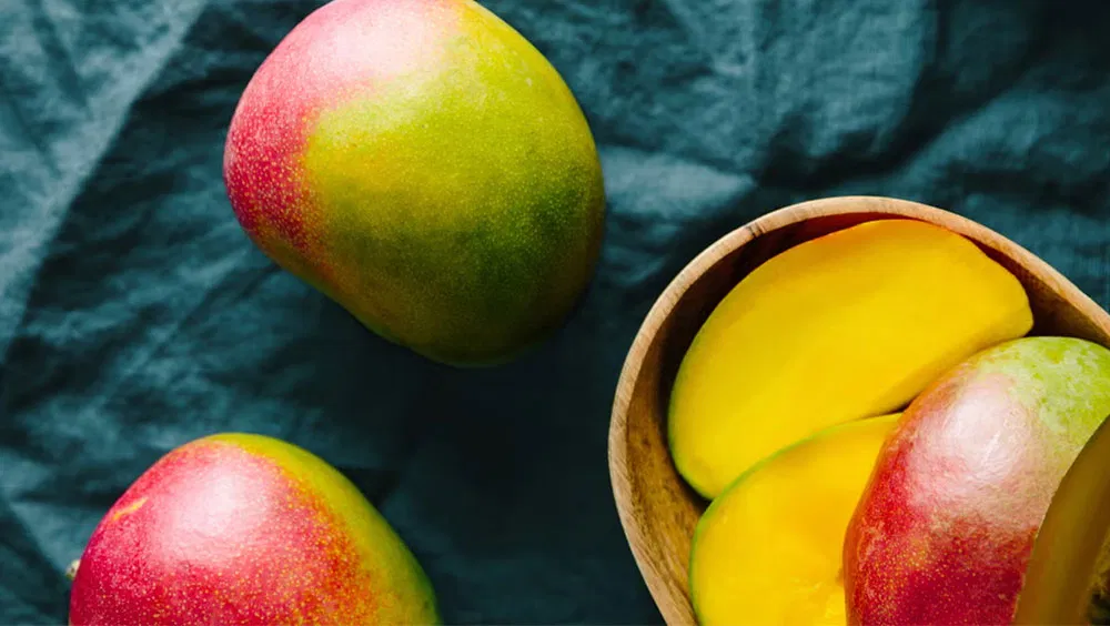 How Do You Know When Mangos Are Ripe?