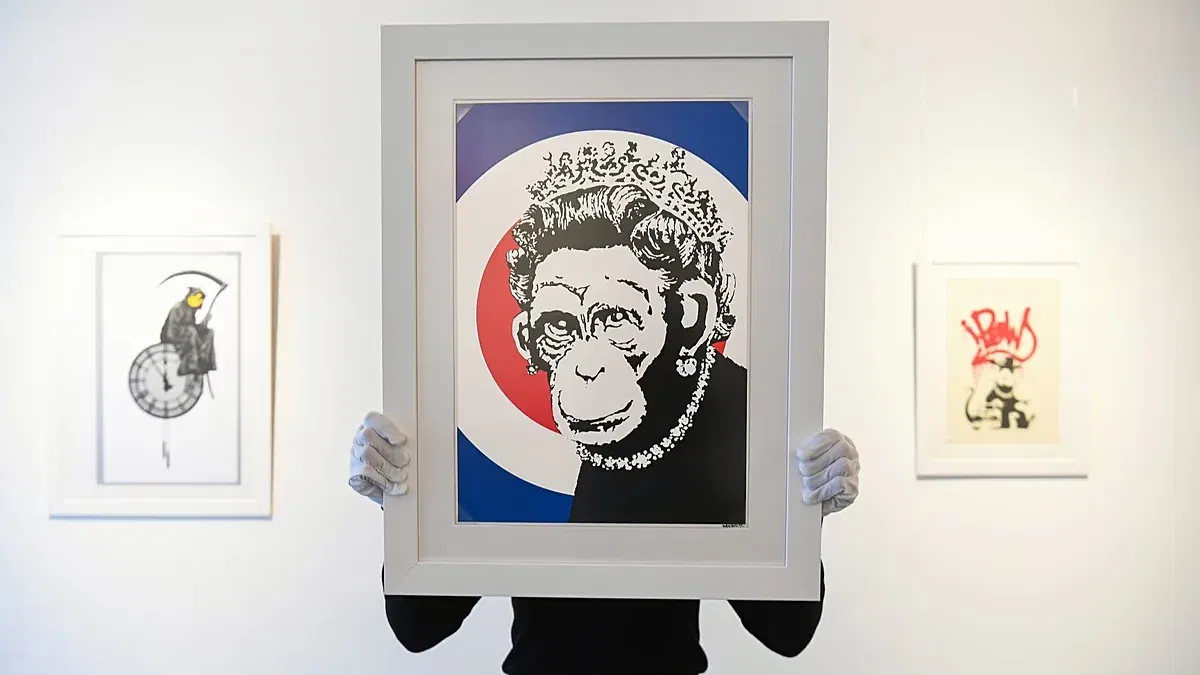 How Banksy's Art Works: Techniques, Anonymity, and the Identity Revelation