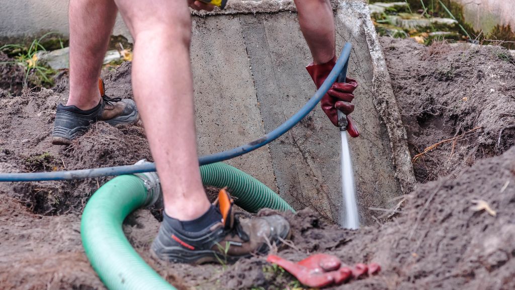 just how often should you clean your septic tank _6607fab7 6815 466a bce6 25c6b9aa23e7