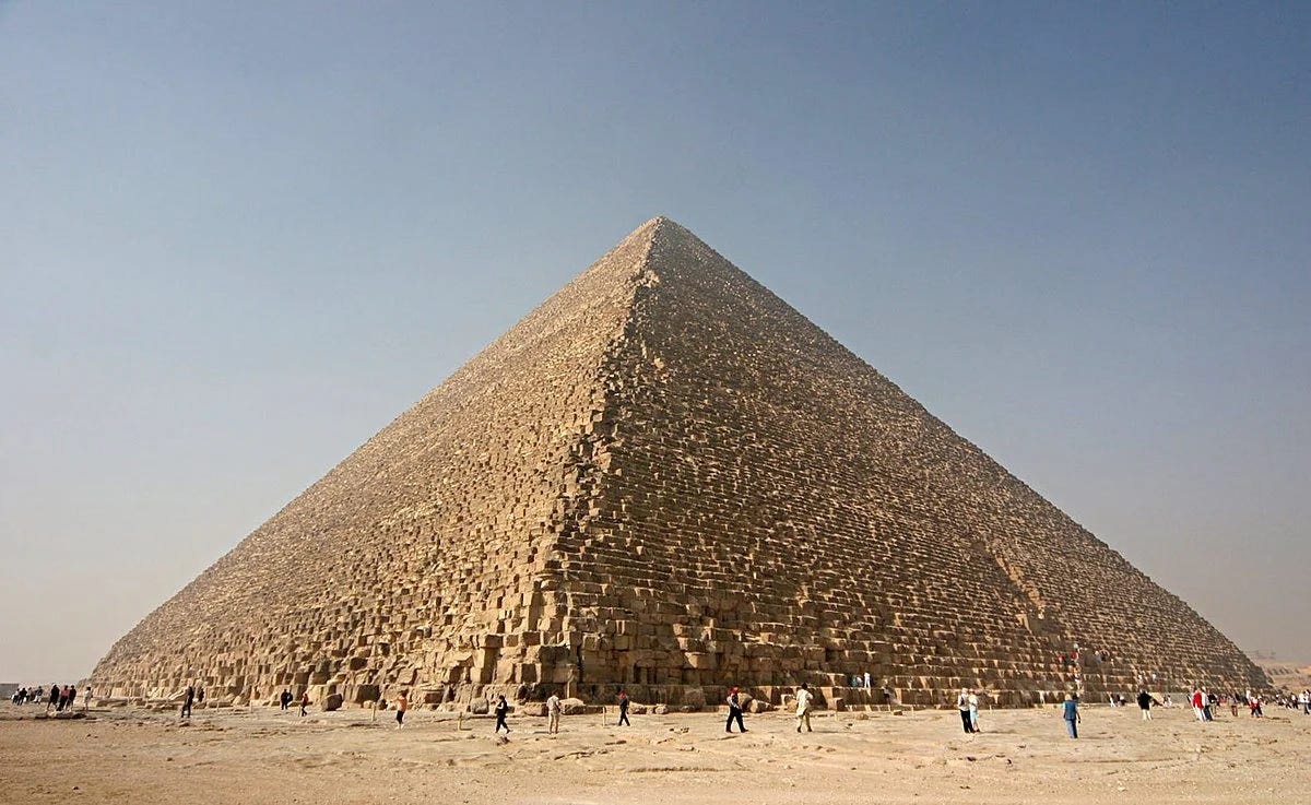 the top 10 most interesting facts about pyramids of giza_b5f8d5e8 a389 412c af40 0f247f66b9cc