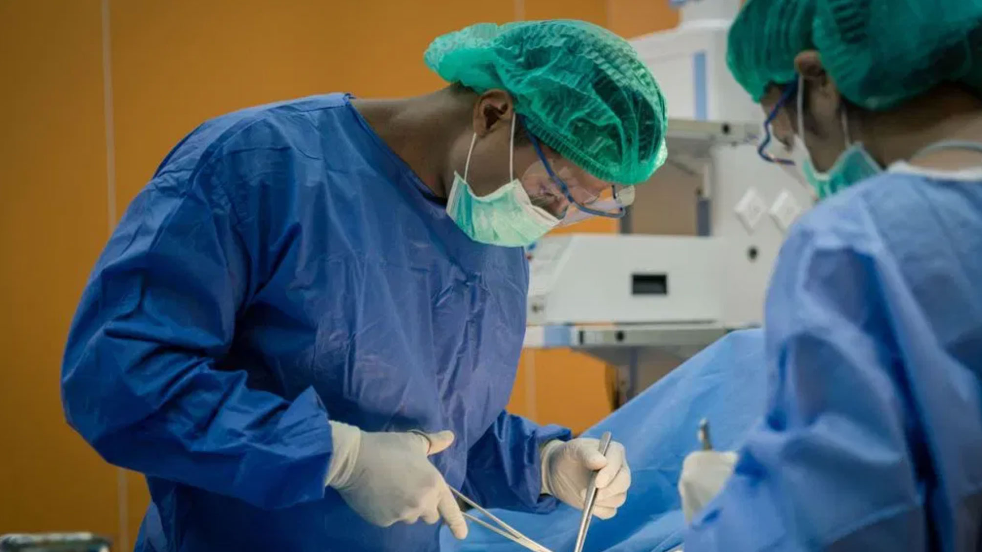 general surgeon job responsibilities_2e393c63 2505 4a92 8d02 9a24d5b4bdc1