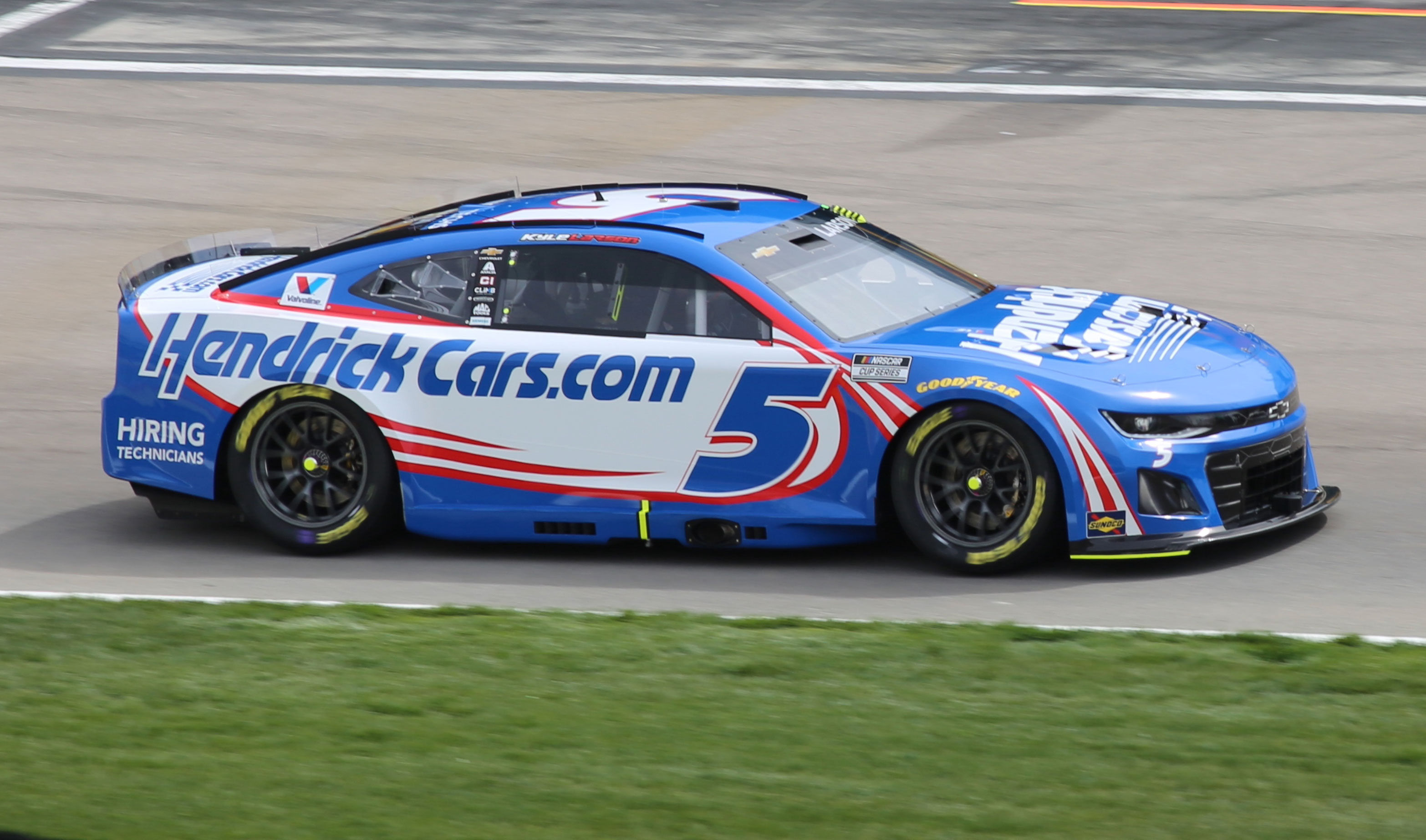 how to become a nascar driver_cc5ebe6b 1d87 4114 8c0d 230d3871744a