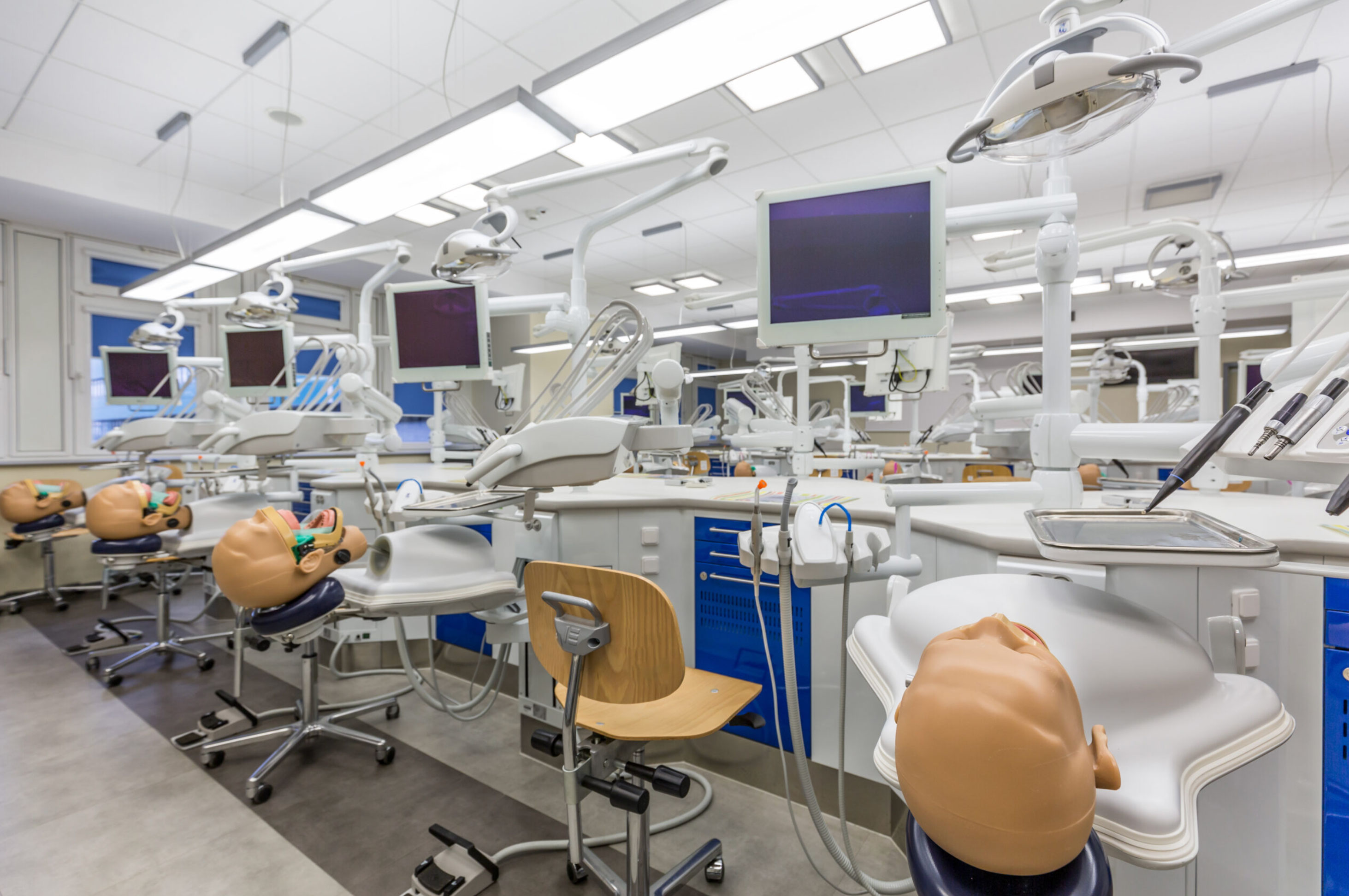 thinking about dental school read this first_6b932951 6bf0 4e1d b5b1 3b26e2e6b423