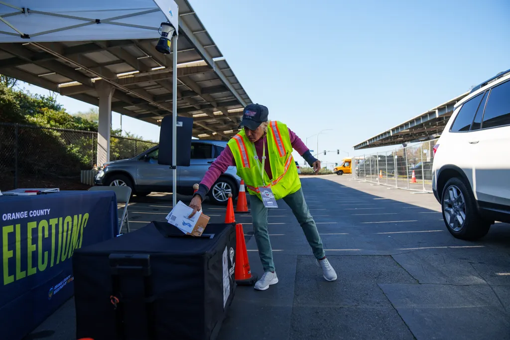 1762372212031_110425_OC Voting_JH_CM_04