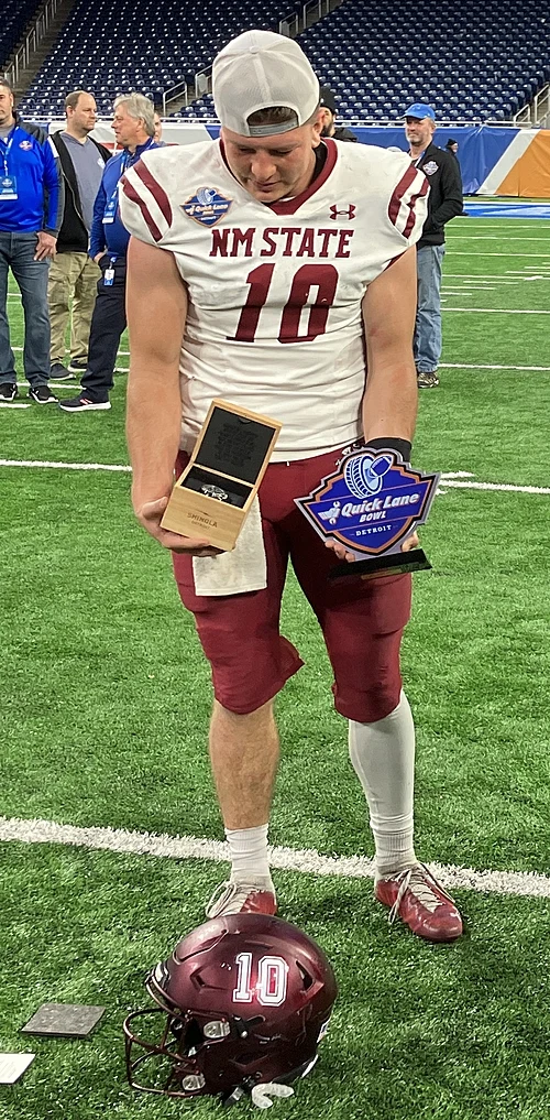 1777559535054_500px Diego_Pavia_2022_Quick_Lane_Bowl_MVP_ 28cropped 29