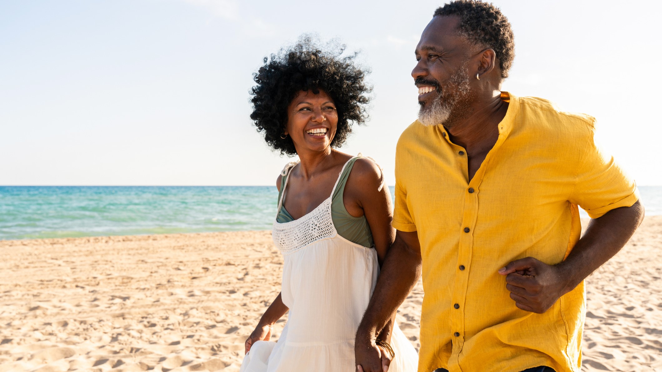 1786285912739_DFE Vibrio Prevention Beach couple