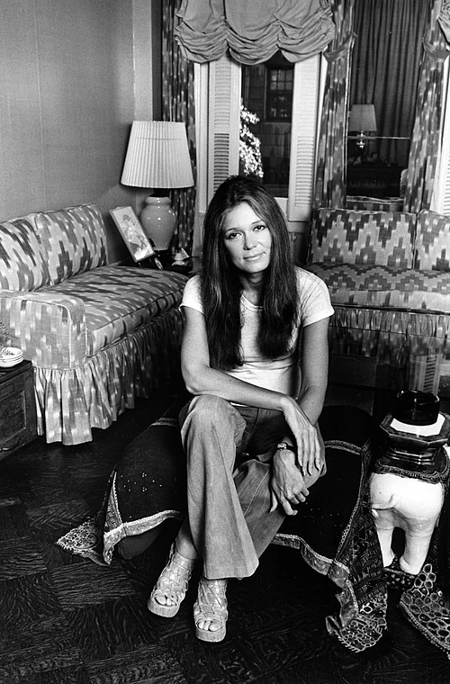 1788534725778_500px Gloria_Steinem_1977_ C2 A9Lynn_Gilbert